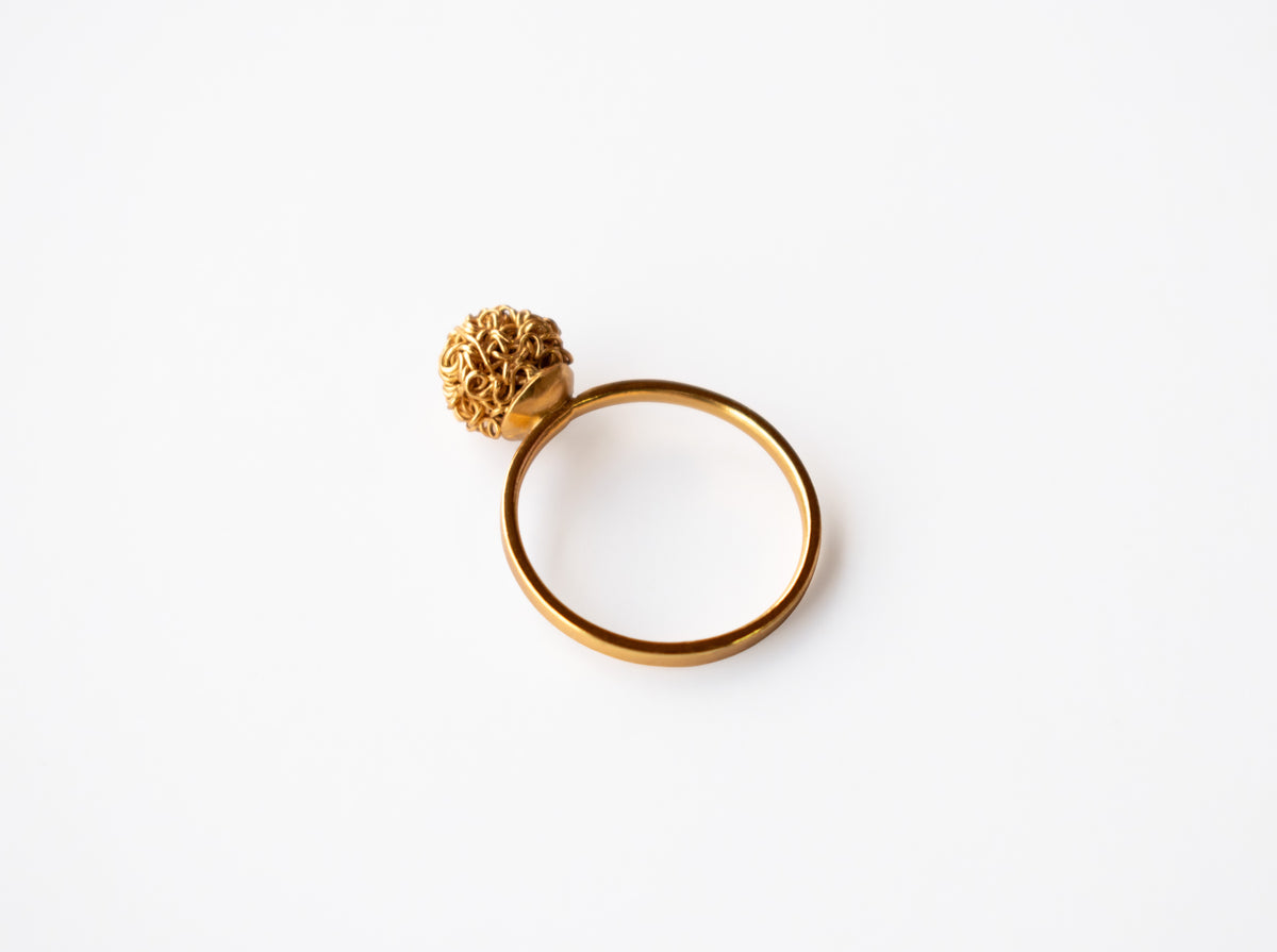 Anillo en plata con baño en oro